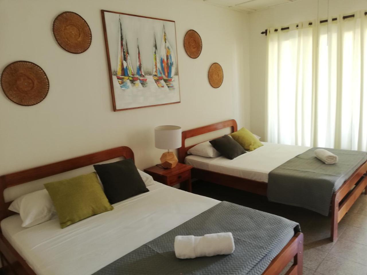 Hotel La Isla Parrita Zewnętrze zdjęcie