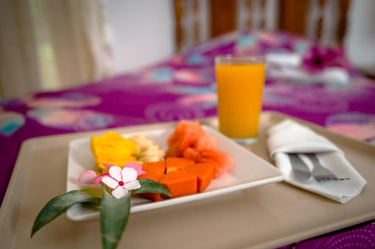 Hotel La Isla Parrita Zewnętrze zdjęcie