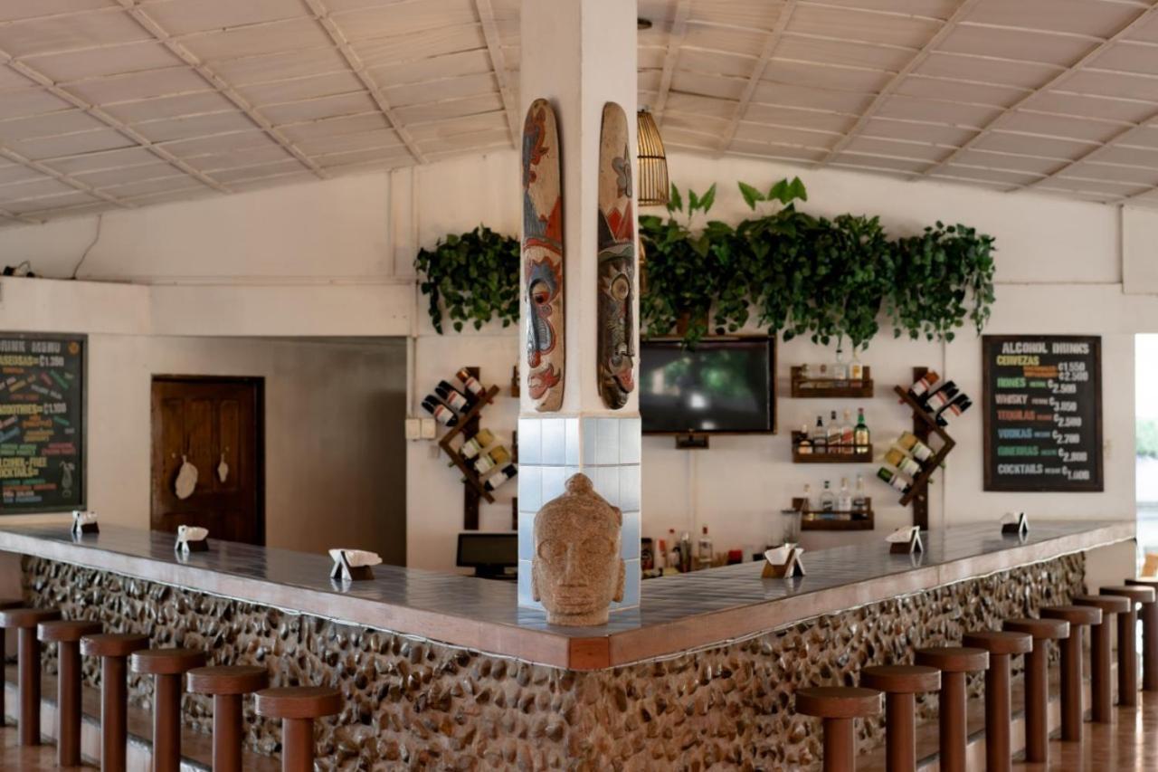 Hotel La Isla Parrita Zewnętrze zdjęcie